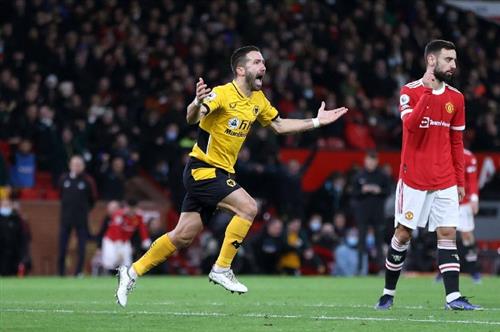 Manchester United vs Lobos