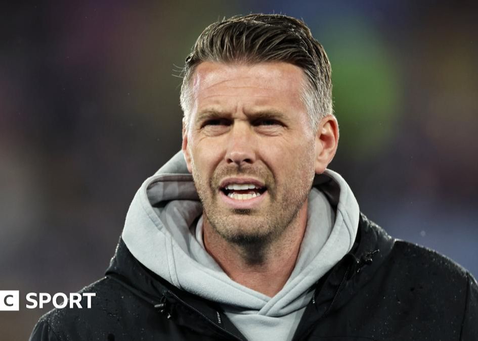 Varios periodistas: Middlesbrough se niega a negociar con los Wolves sobre el traspaso del entrenador Edwards