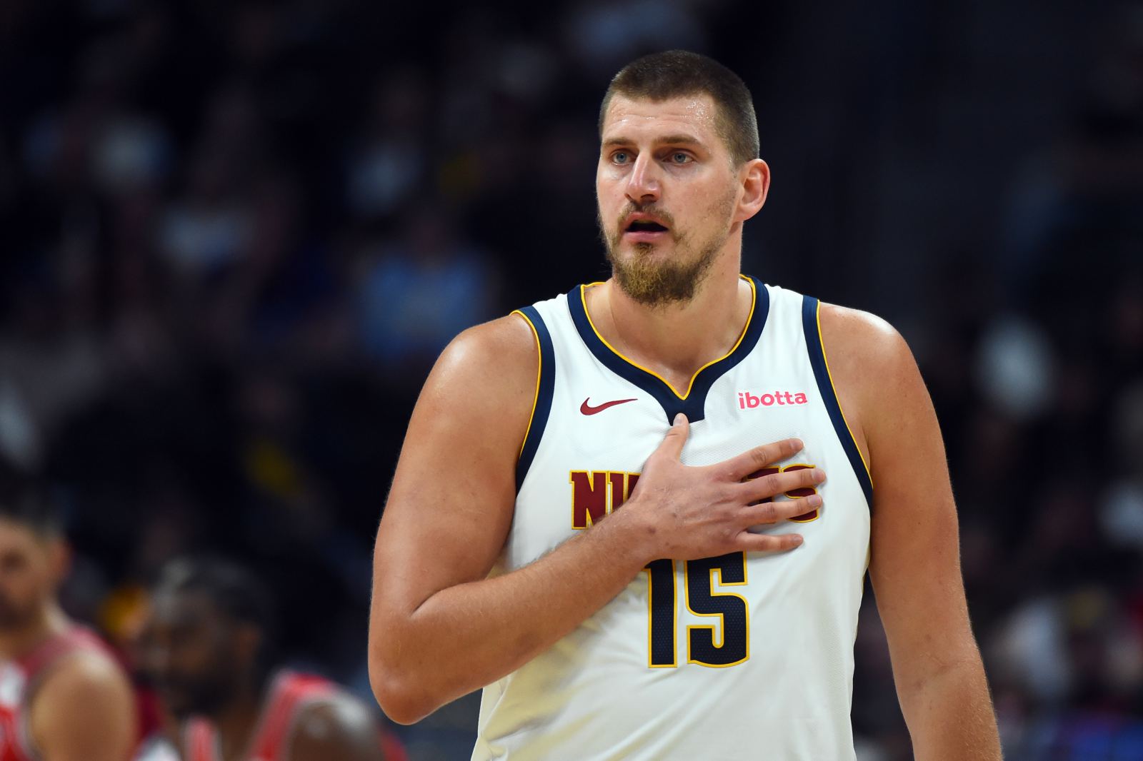 Jokic jugó 9 minutos en el primer cuarto con 0 tiros y 0 puntos, y 7 asistencias en un solo cuarto.