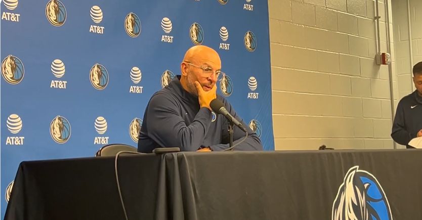Kidd: Russell no está en la alineación para mantenernos en la contienda, necesita encontrar un ritmo