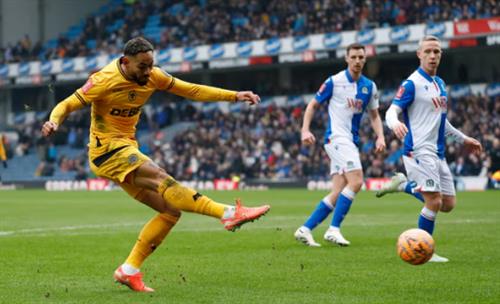 Blackburn Rovers contra lobos
