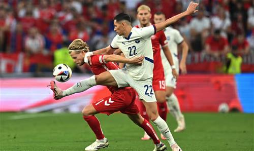 Serbia vs Dinamarca