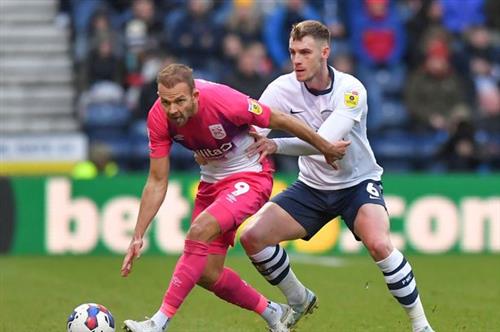 Preston contra Huddersfield